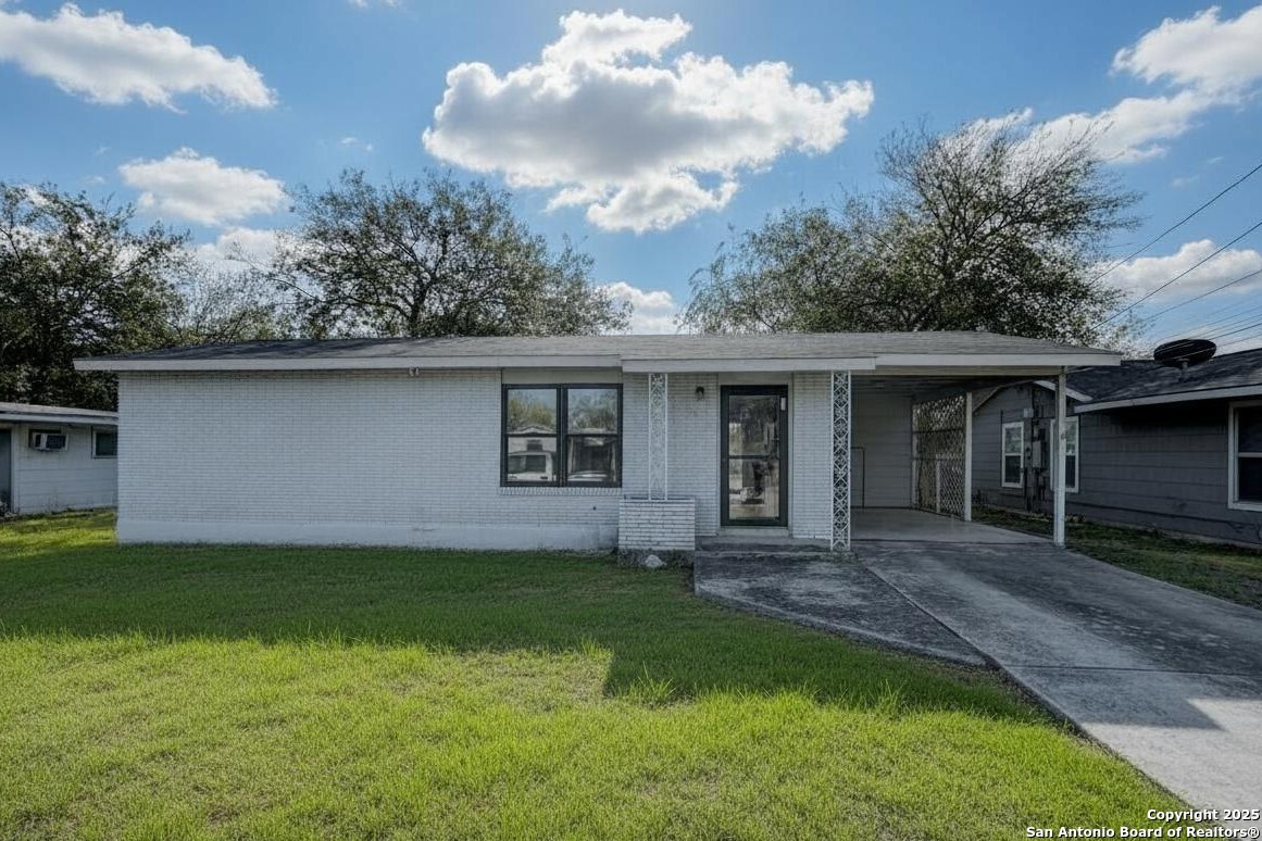461 Rothe Loop, New Braunfels, TX, 78130