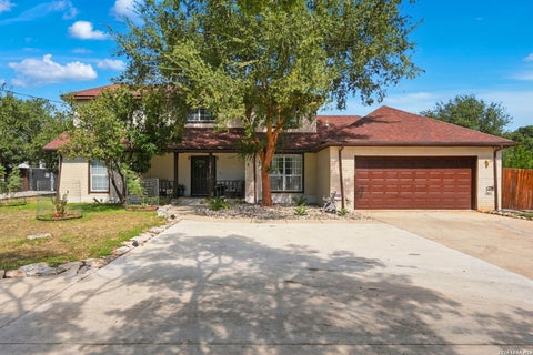 Photo of 511 DEER CROSS LN, San Antonio, TX 78260 (MLS # 2023244)