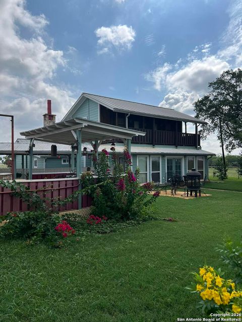 1485 Fm 2579 Floresville TX 78114