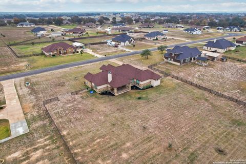 A home in Floresville