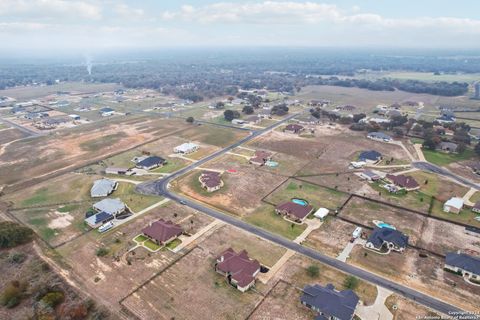 A home in Floresville