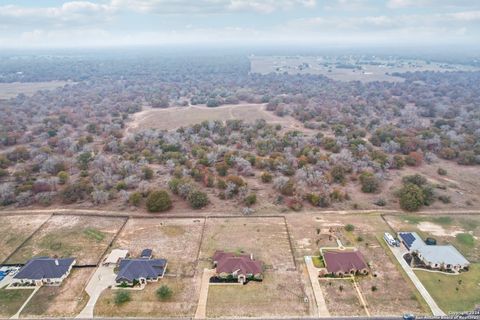 A home in Floresville