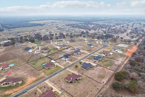 A home in Floresville