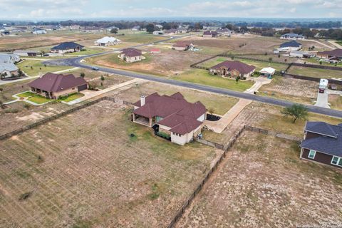 A home in Floresville