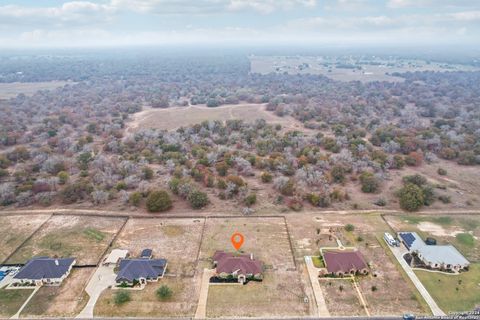 A home in Floresville