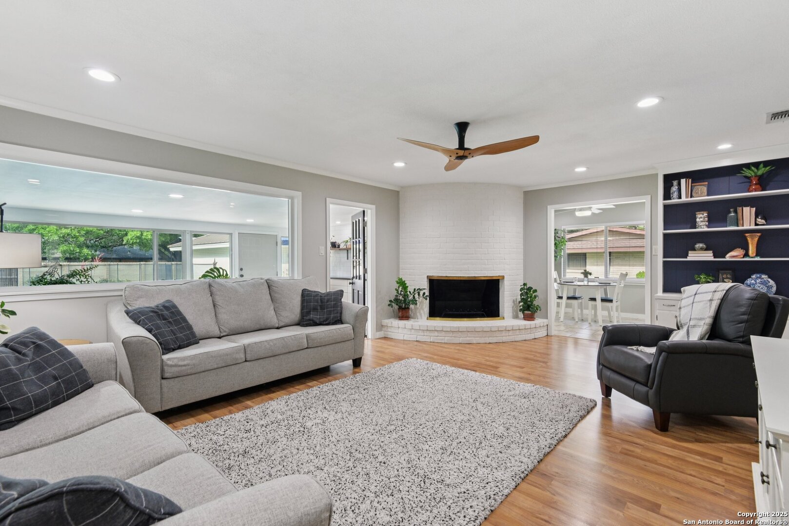 662 Weatherly Drive