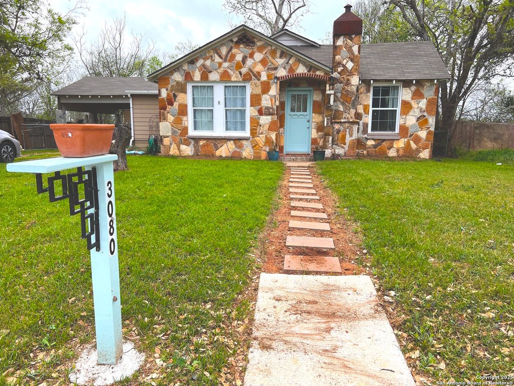 Photo of 3080 Stockdale Highway, Seguin, TX 78155 (MLS # 1915735)