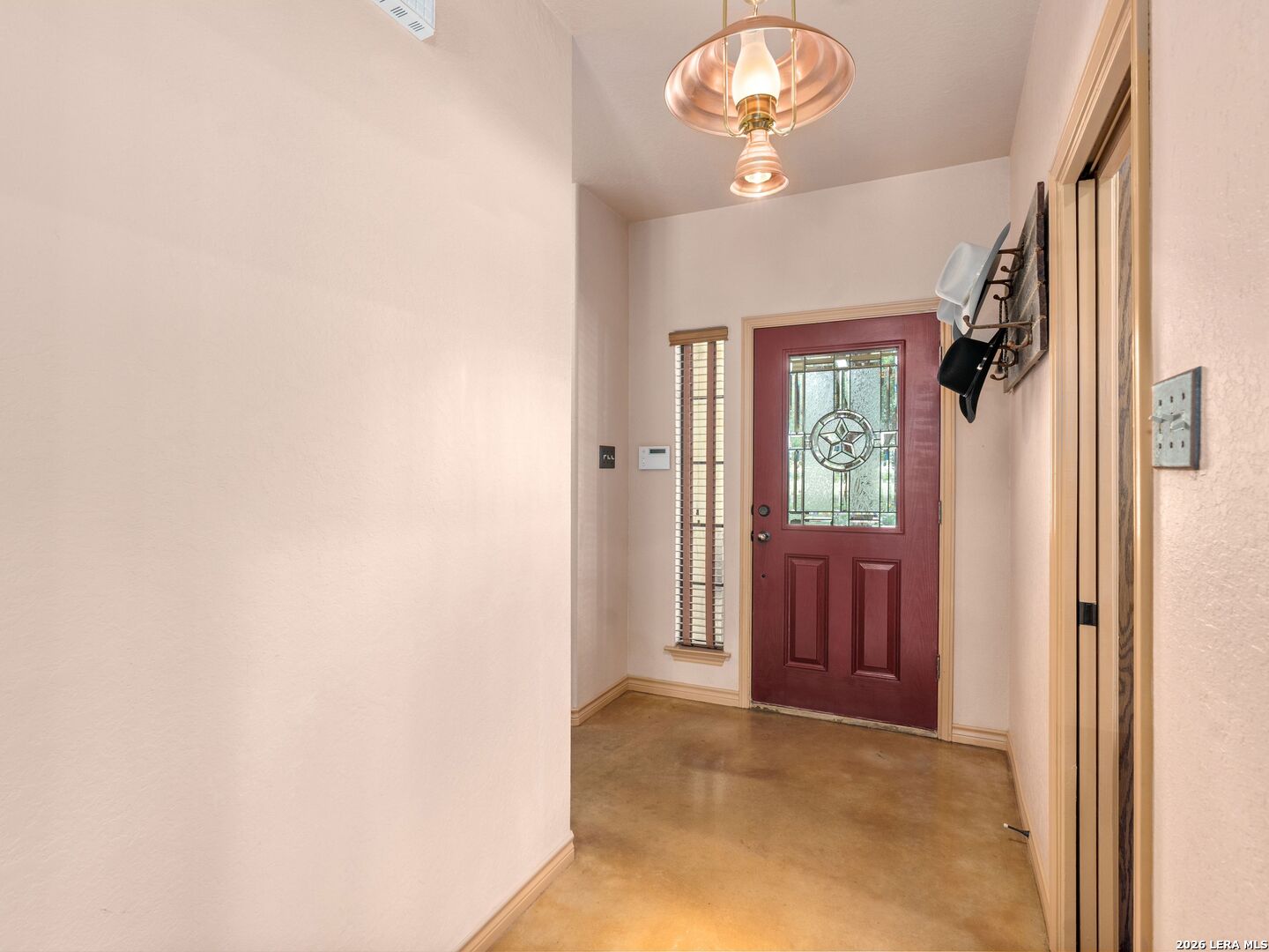 103 Roaring Creek Dr