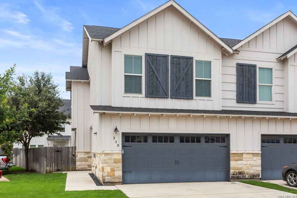 Photo of 230 Topaz # 1802, New Braunfels, TX 78130 (MLS # 1971914)