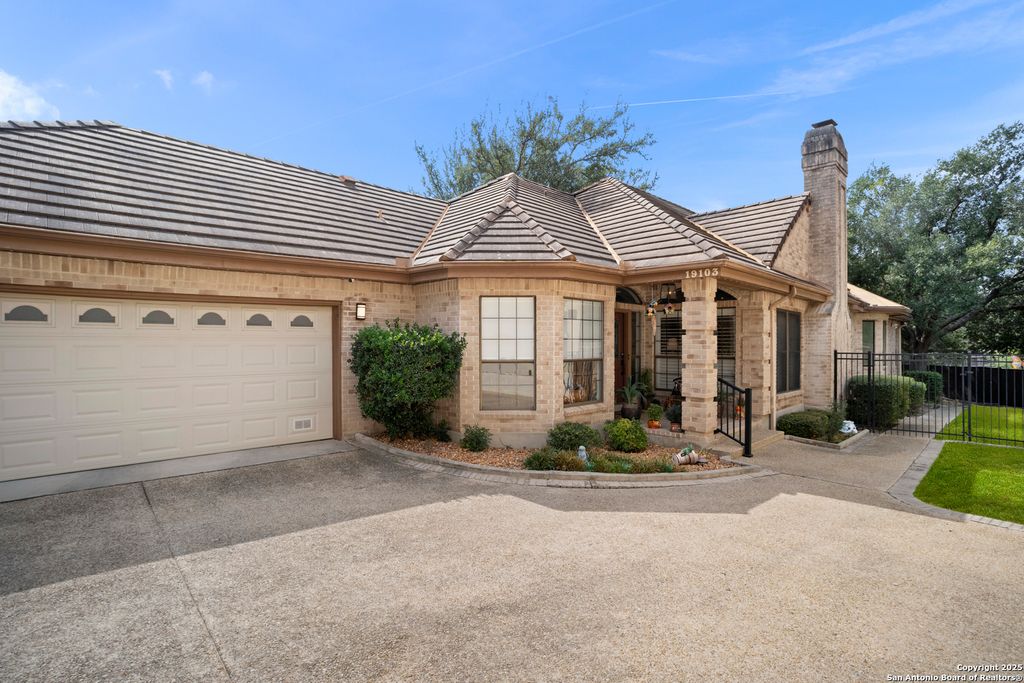 Photo of 19103 W Birdsong, San Antonio, TX 78258 (MLS # 1931239)