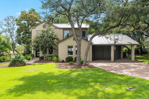 Photo of 104 Arrowhead Lane, Boerne, TX 78006 (MLS # 1955492)