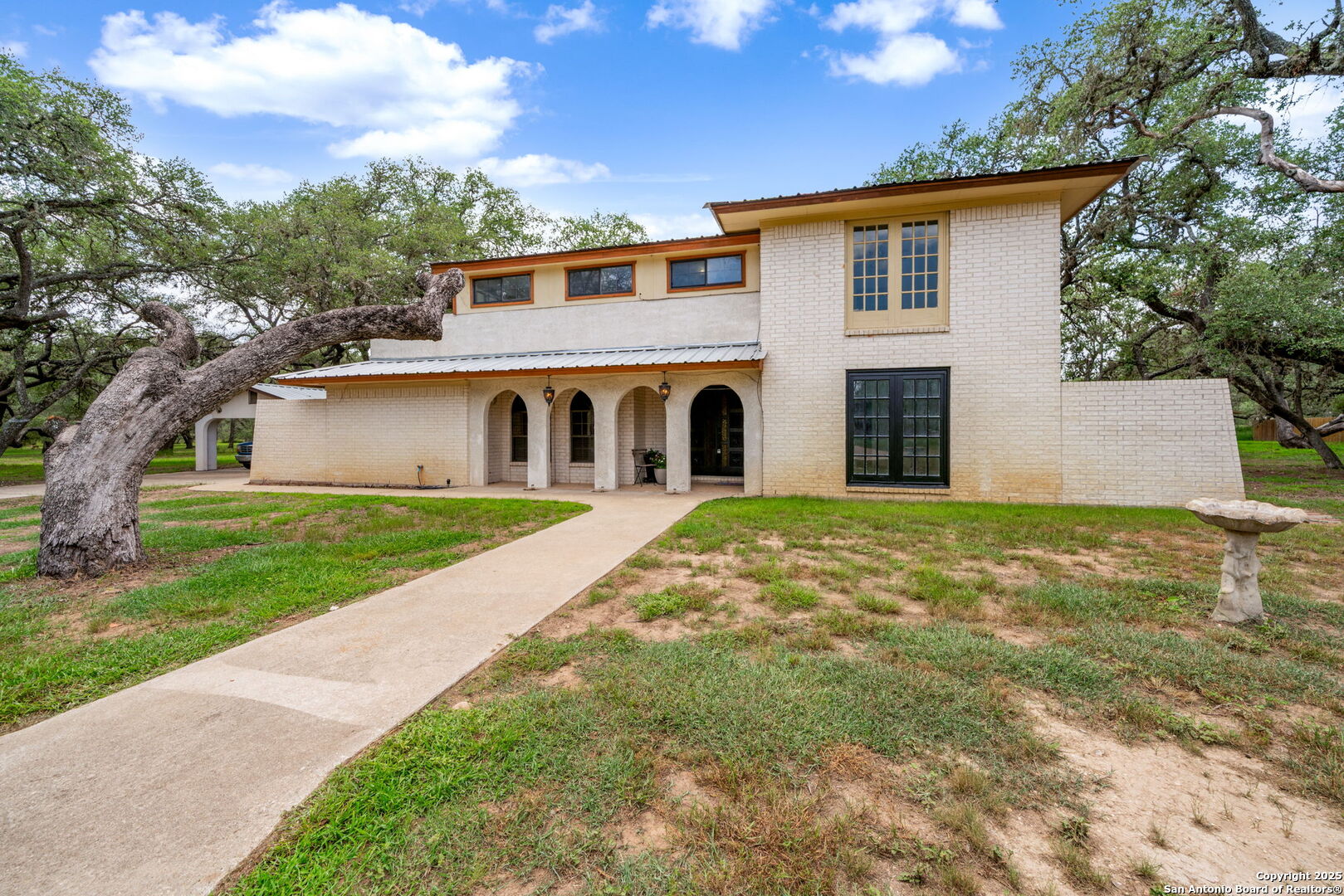 107 CYNTHIA DR