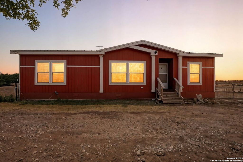 Photo of 1979 County Road 651, Devine, TX 78016 (MLS # 1894485)