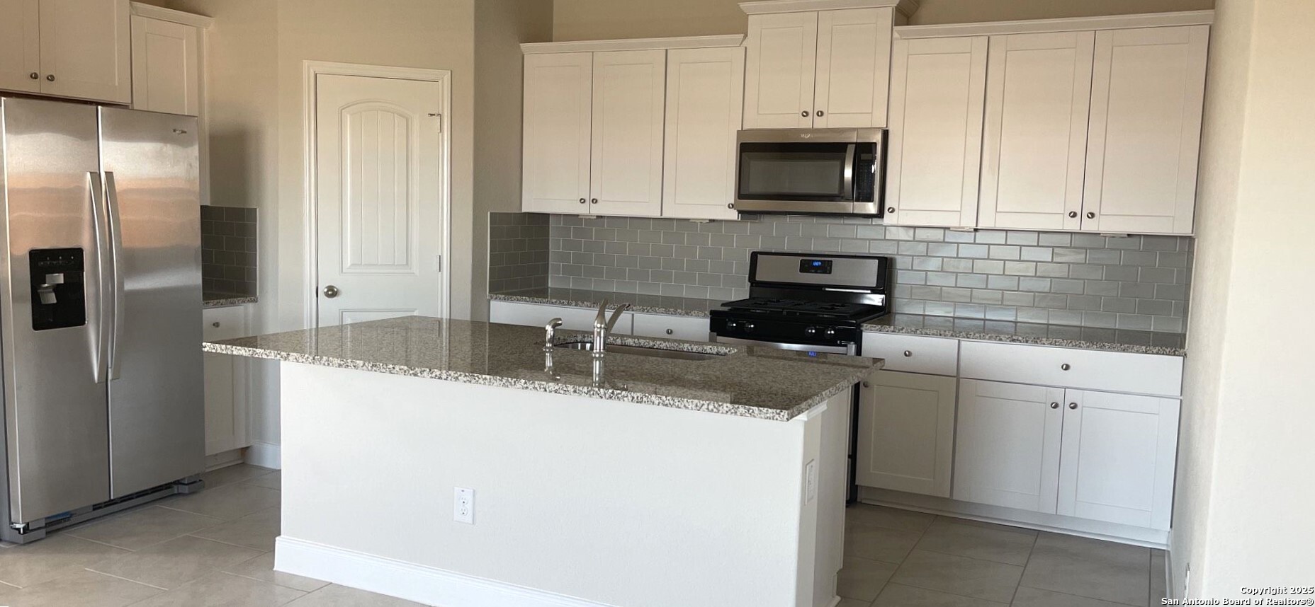 Seguin, Texas 78155, United States, 4 Bedrooms Bedrooms, ,3 BathroomsBathrooms,Residential,Active,153474