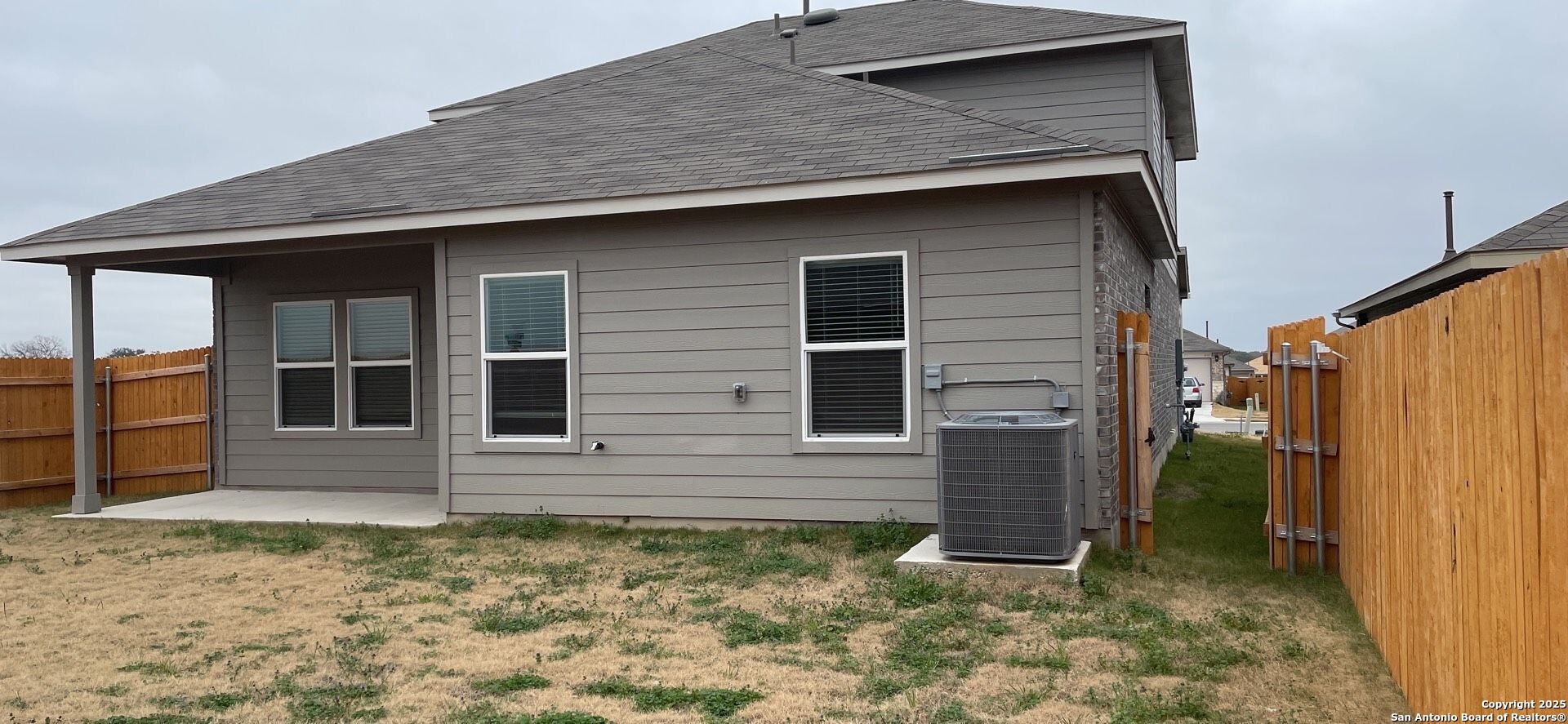 Seguin, Texas 78155, United States, 4 Bedrooms Bedrooms, ,3 BathroomsBathrooms,Residential,Active,153474