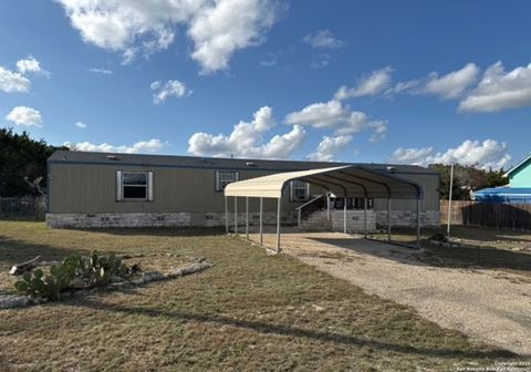 A home in Bandera