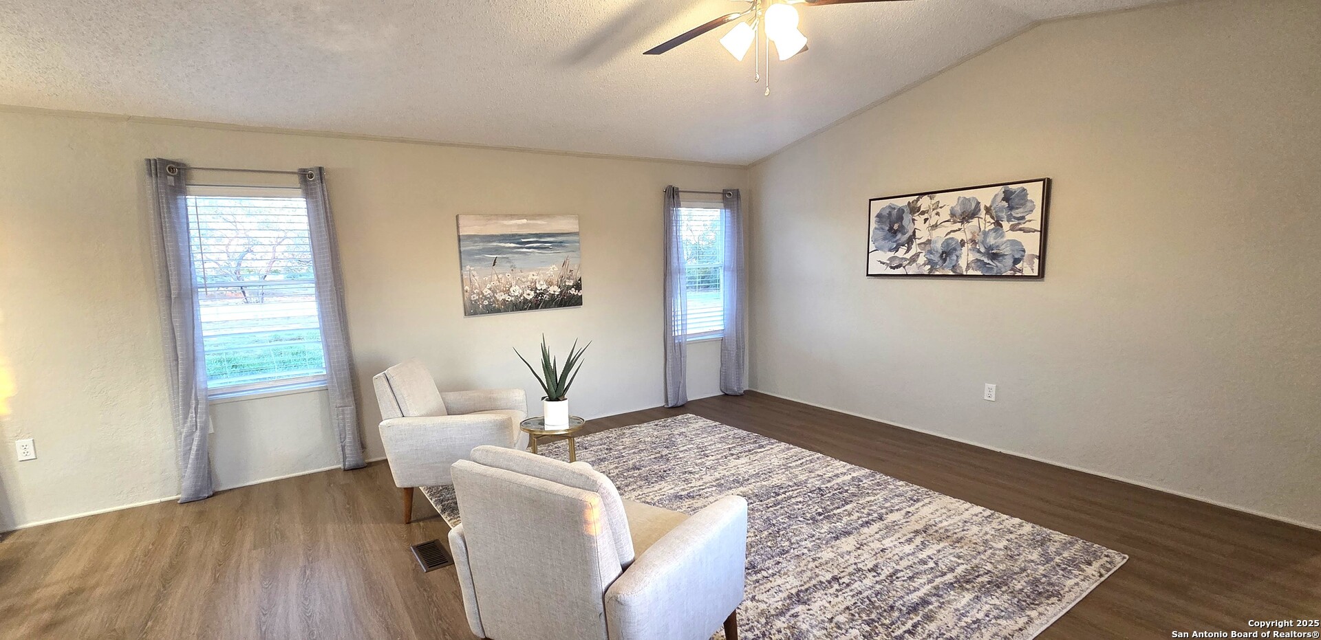 Search 1361 County Road 773