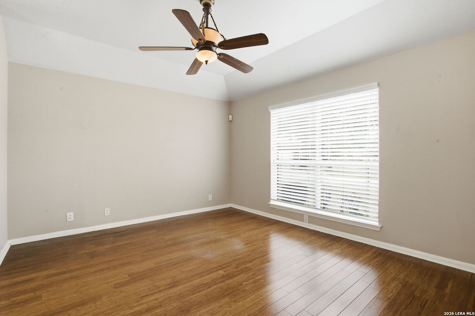 Search 14514 Gunter Ave