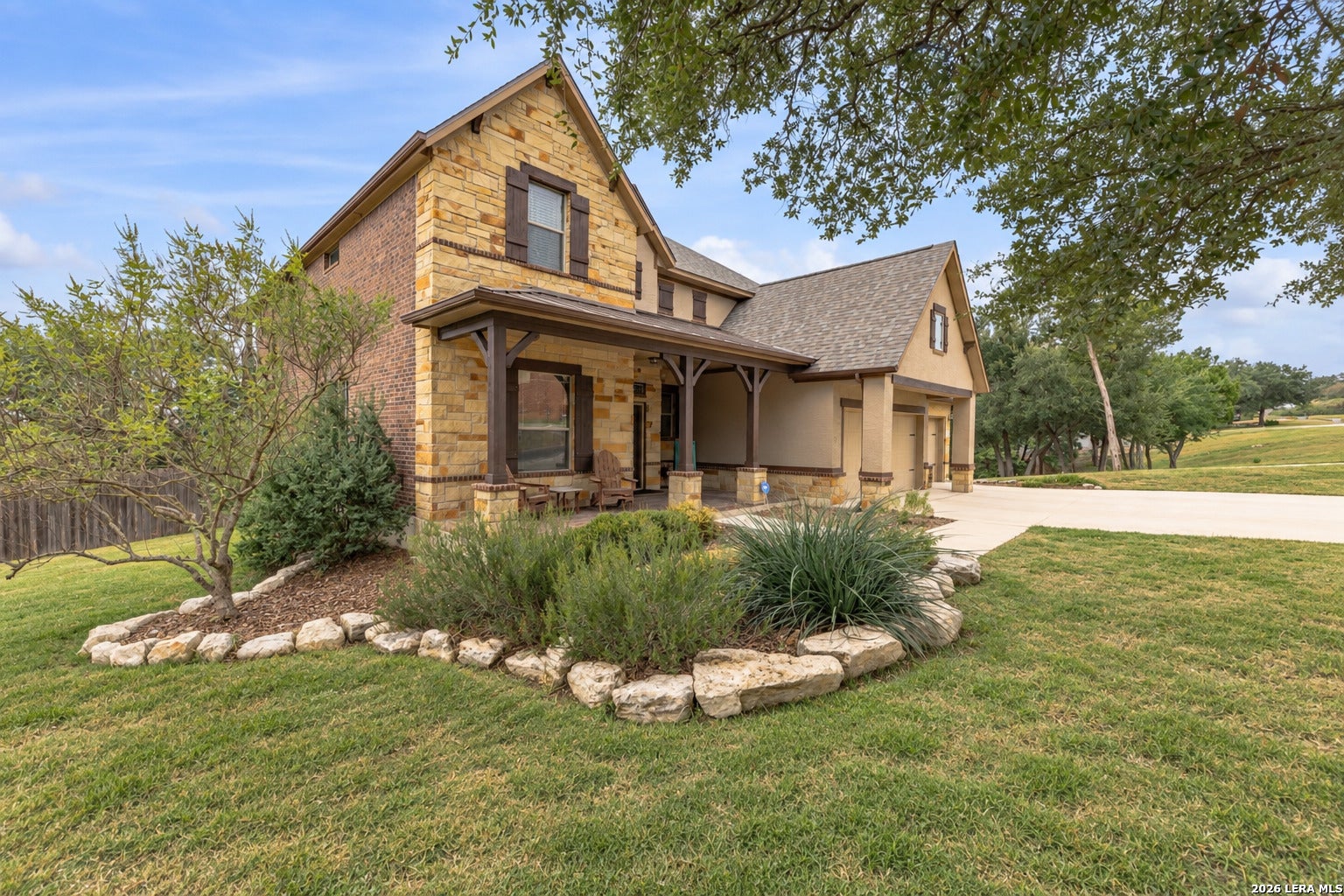 9035 Woodland Trce