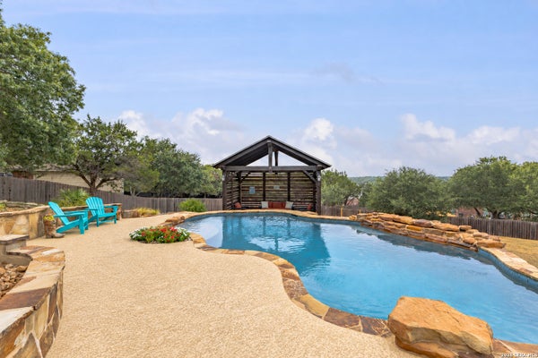 9035 WOODLAND TRCE, BOERNE, TX 78006 - Image e0ac39e7fb4e15dd38c6e9014da4d32a/2638664911