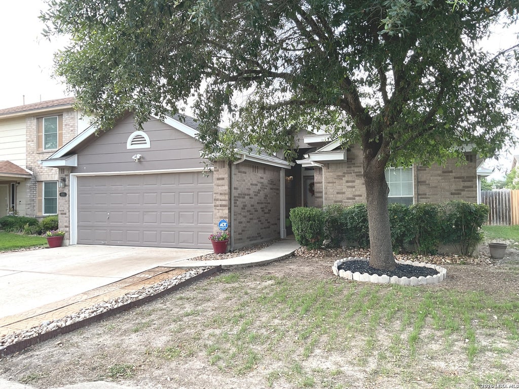 Photo of 8511 SNAKEWEED DR, Converse, TX 78109 (MLS # 1967529)