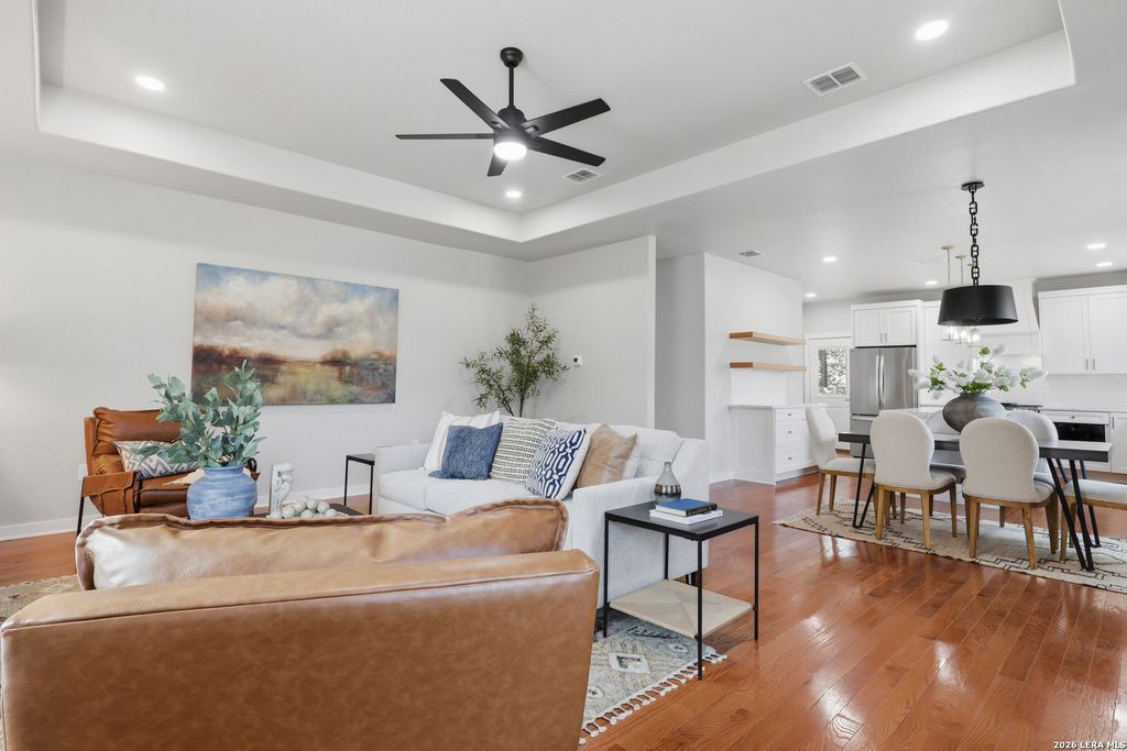 Photo of 140 harmon, San Antonio, TX 78209 (MLS # 1917158)