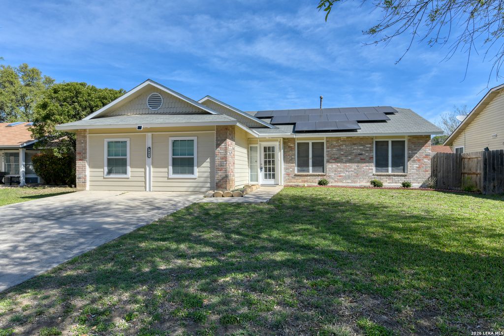 Photo of 9407 Greens Pt, San Antonio, TX 78250 (MLS # 1950741)