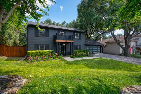 A home in Terrell Hills