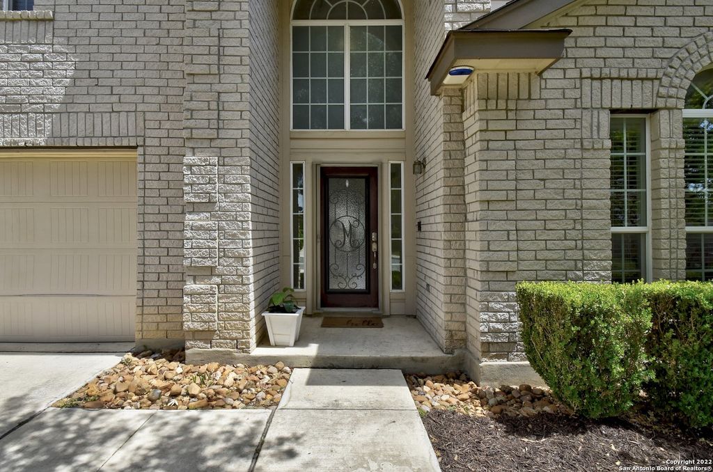 Photo of 11623 SWEET PEA RUN, San Antonio, TX 78245 (MLS # 1926445)