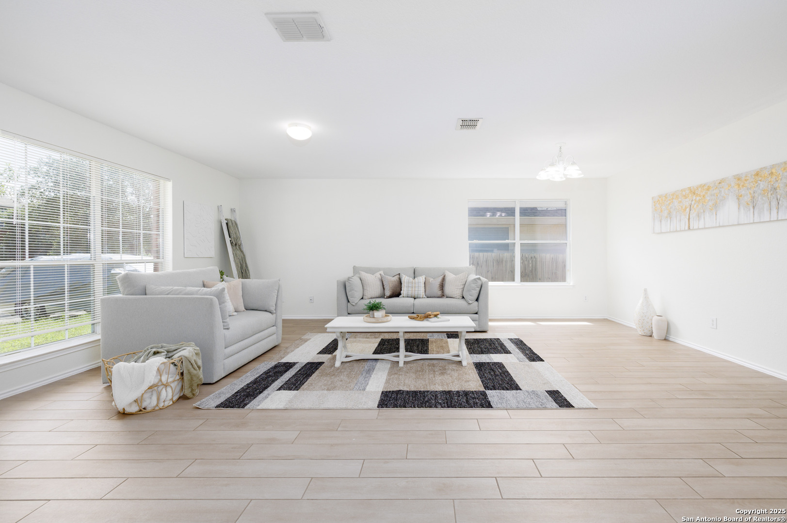 10338 Trotters Bay