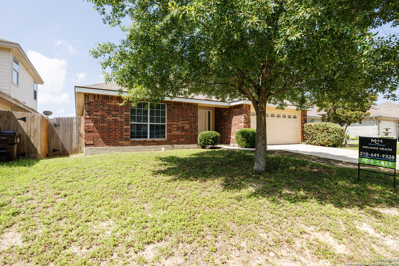 10338 Trotters Bay
