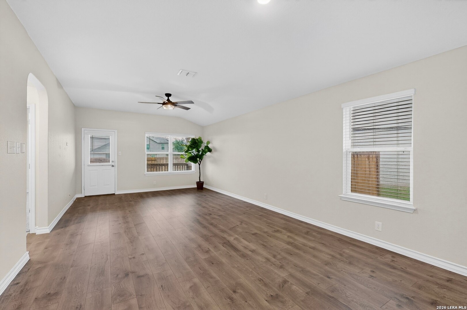 4807 Theralite Trail