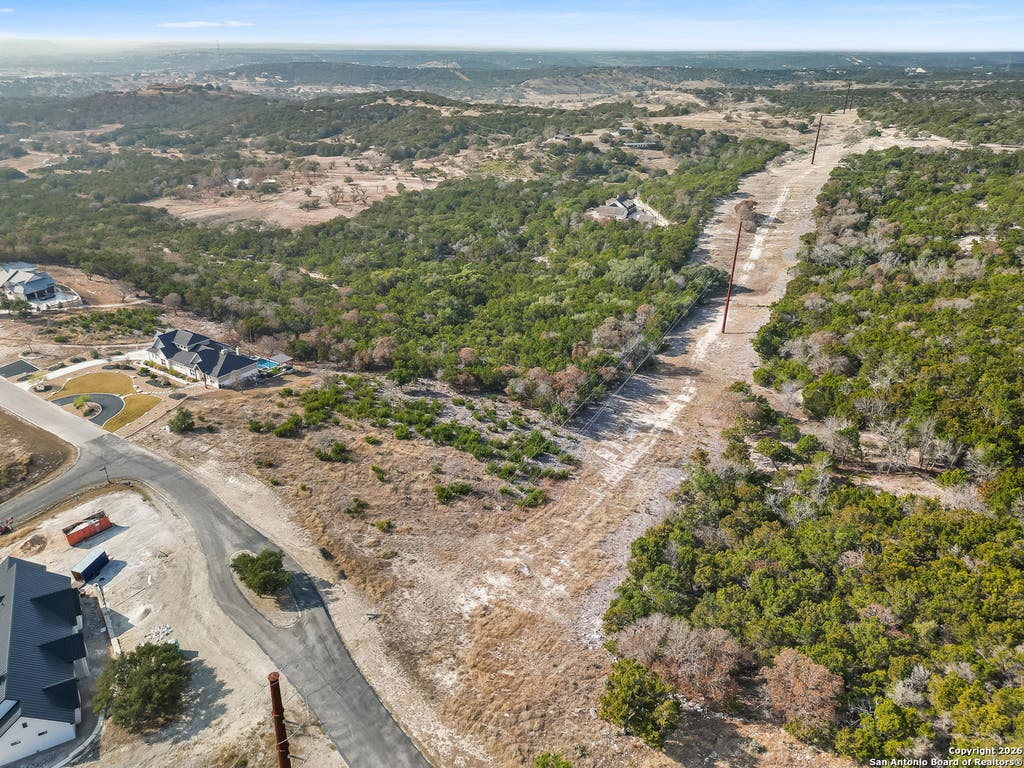 Photo of 129 Paramount View, Kerrville, TX 78028 (MLS # 1933150)