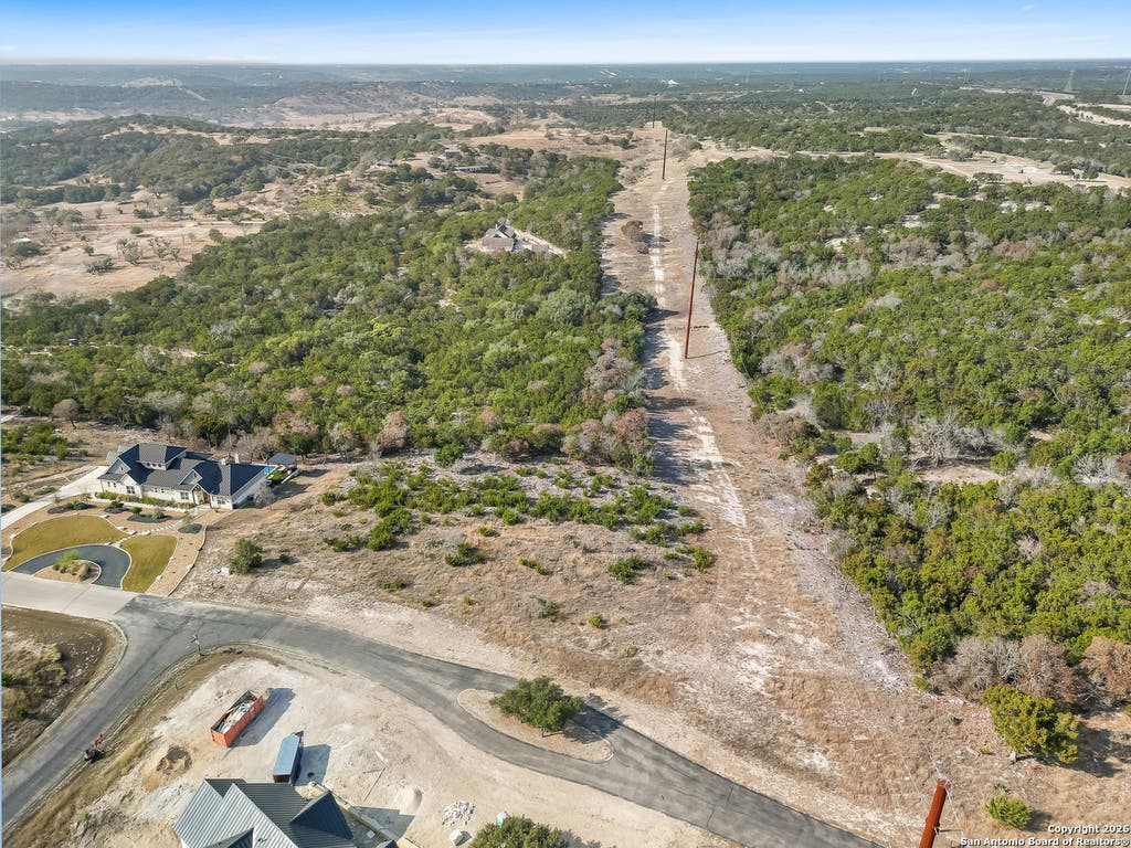 Photo of 129 Paramount View, Kerrville, TX 78028 (MLS # 1933150)