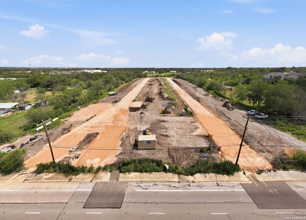 Photo of 104 Mendoza Rd, San Antonio, TX 78224 (MLS # 2003224)