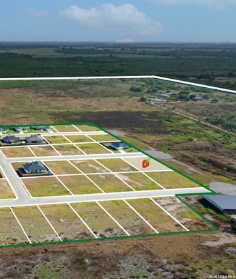 132 TROUBADOUR LN, POTEET, TX 78065 - Image e11ed441e7a3292ad2dc2f19bd57b8fd/2500550258