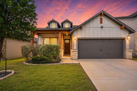 Photo for 4915 Ranahan, St Hedwig, TX 78152 (MLS # 1961235)