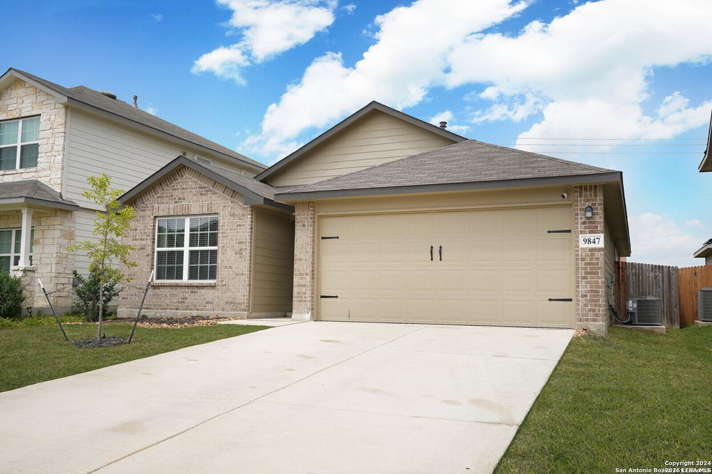Photo of 9847 Western Wishes, San Antonio, TX 78254 (MLS # 2003083)
