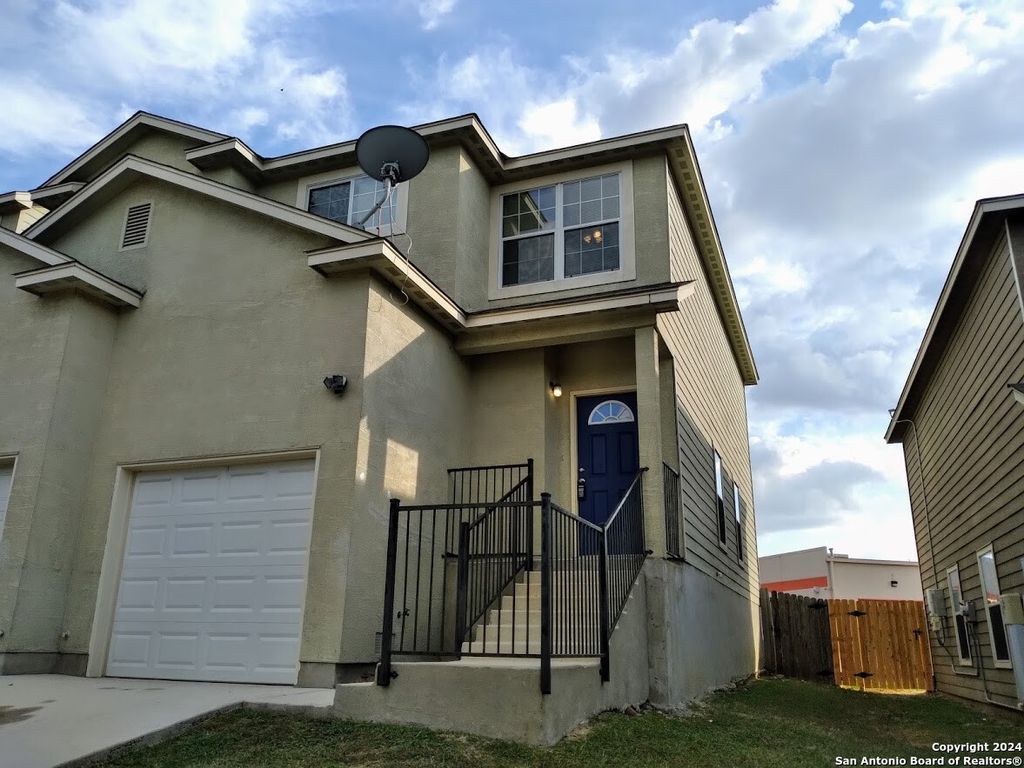 Photo of 5022 Summitwood 1 #1, San Antonio, TX 78229 (MLS # 1899121)