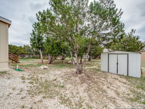 A home in Bandera