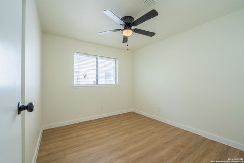 Tiny photo for 201 Anhalt, New Braunfels, TX 78130 (MLS # 1924005)