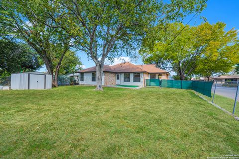 Tiny photo for 201 Anhalt, New Braunfels, TX 78130 (MLS # 1924005)