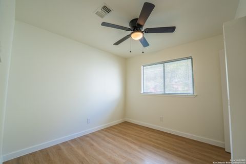 Tiny photo for 201 Anhalt, New Braunfels, TX 78130 (MLS # 1924005)