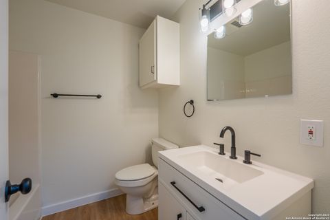 Tiny photo for 201 Anhalt, New Braunfels, TX 78130 (MLS # 1924005)