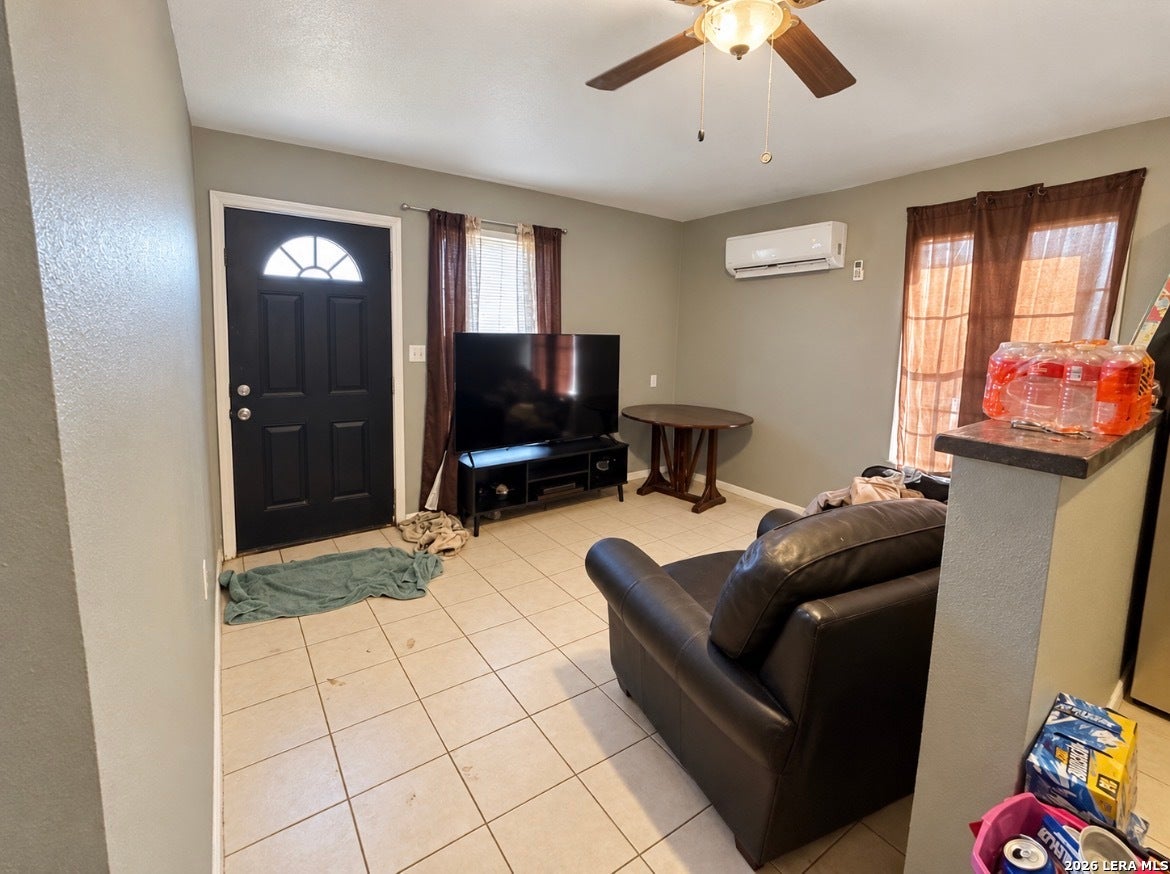 121 PATRICIA ST