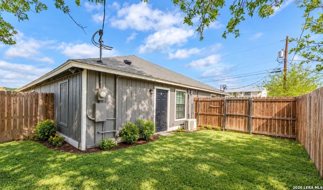 121 PATRICIA ST