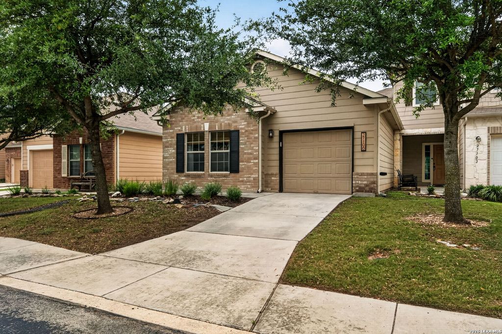 Photo of 27106 Villa Toscana, San Antonio, TX 78260 (MLS # 1963327)