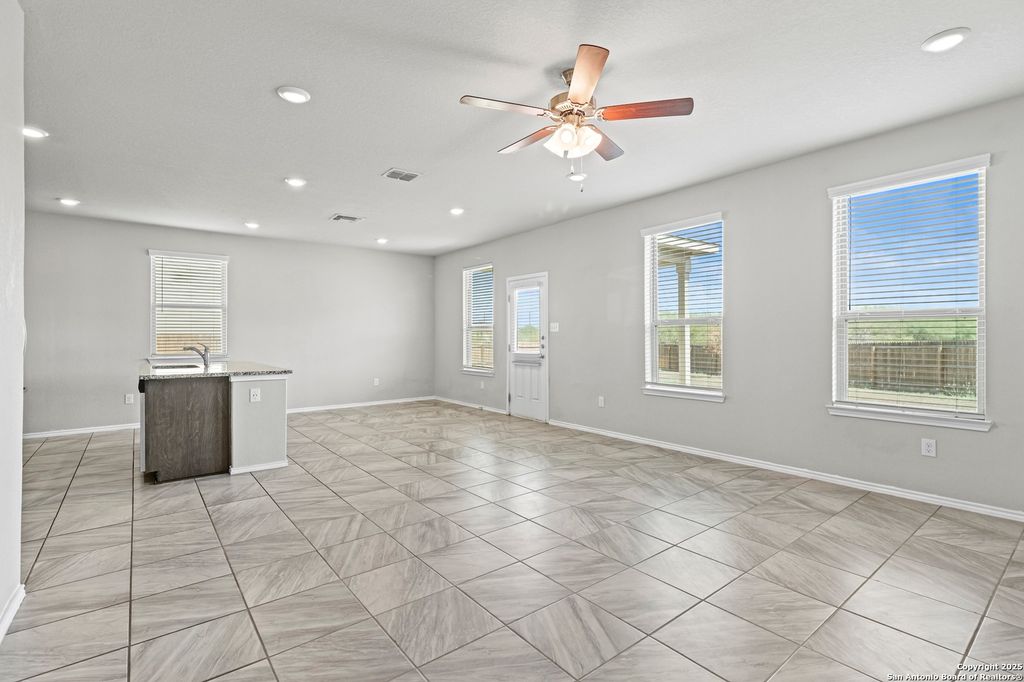 Photo of 10118 Agave Azul, San Antonio, TX 78224 (MLS # 1914172)