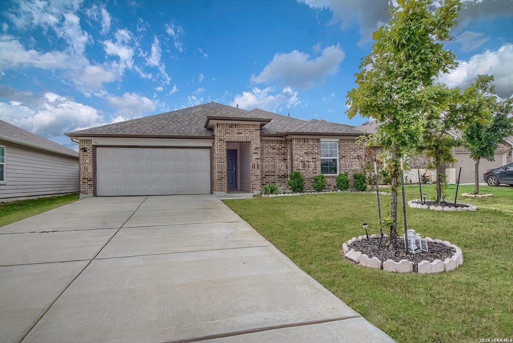 Photo of 756 OCELOT CT, Seguin, TX 78155 (MLS # 2006780)