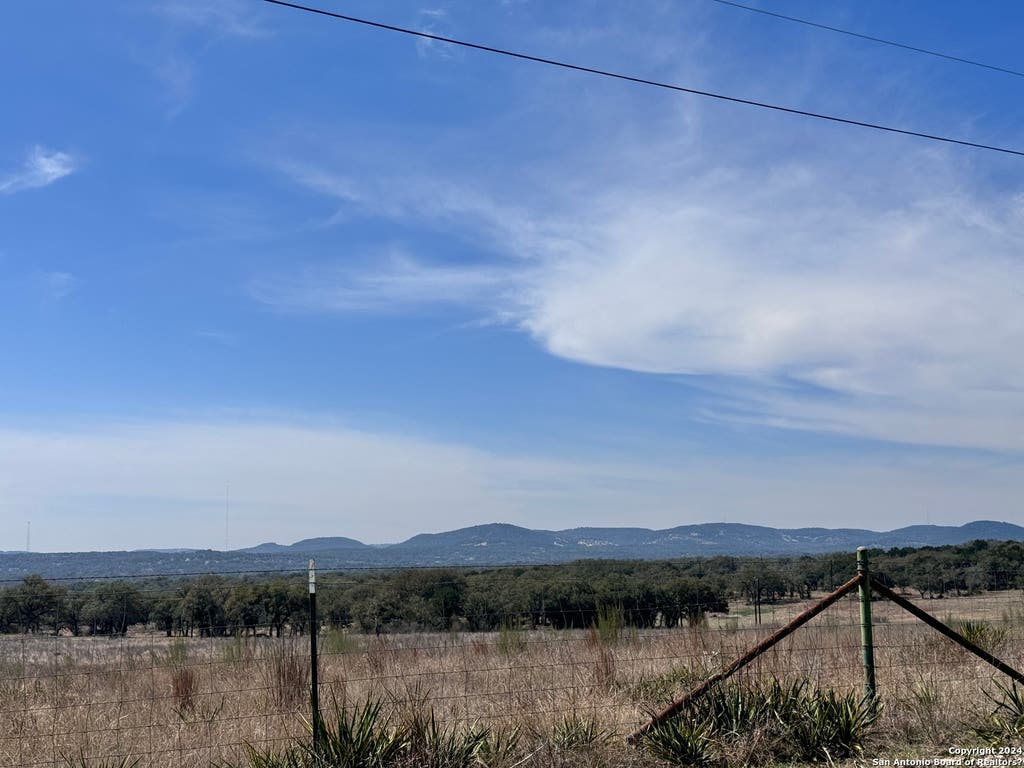 Photo of 247 Highgate Dr, Bandera, TX 78003 (MLS # 1754810)